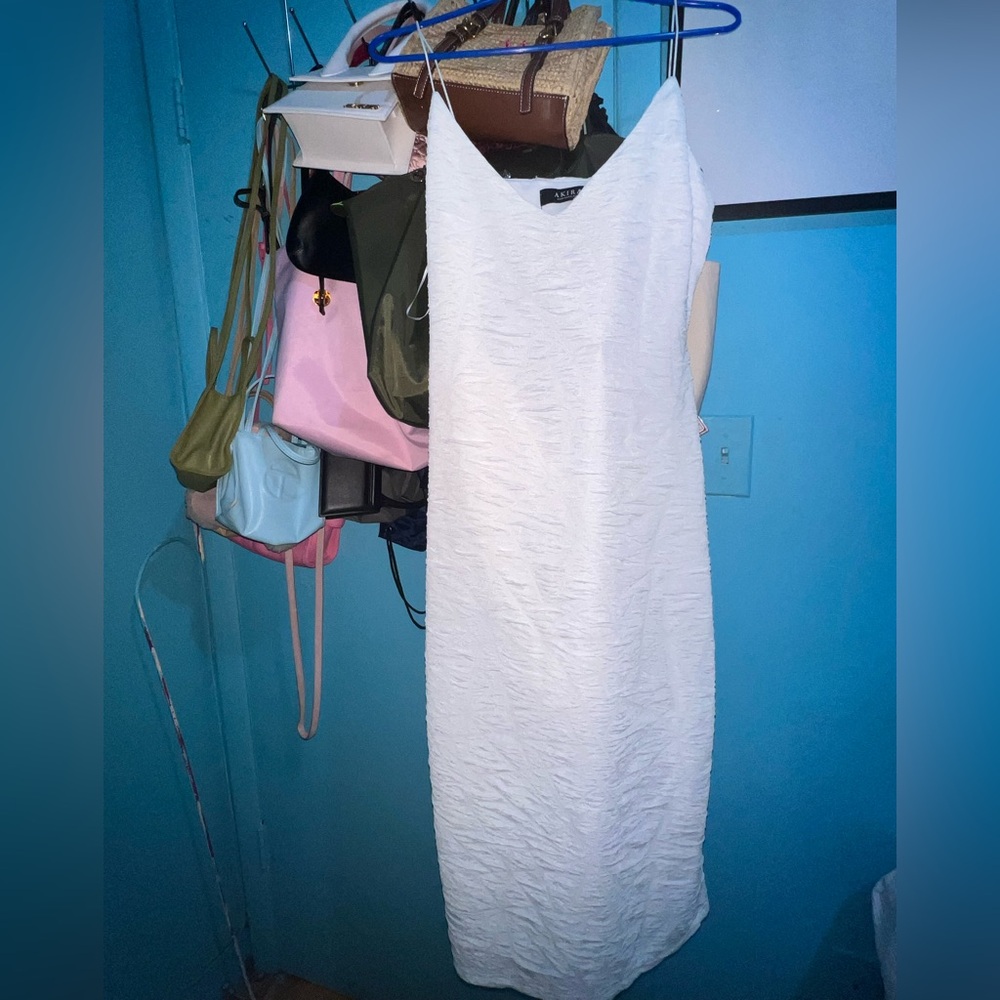 AKIRA Pink Sheath Sleeveless V-Neck Midi Dress